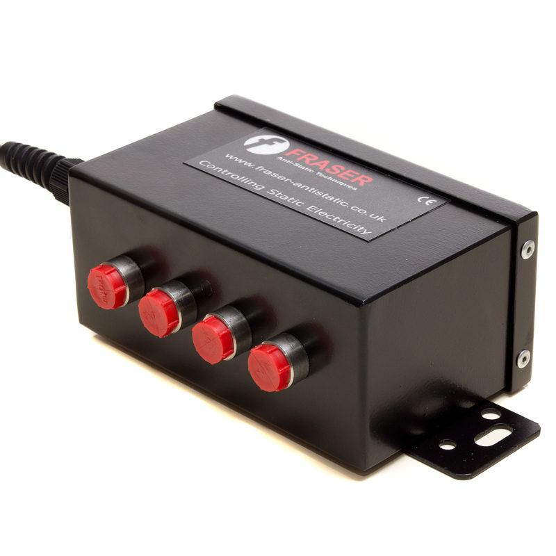 HP4:1 connector box. Voor het aansluiten van maximaal 4 ionisatieapparaten